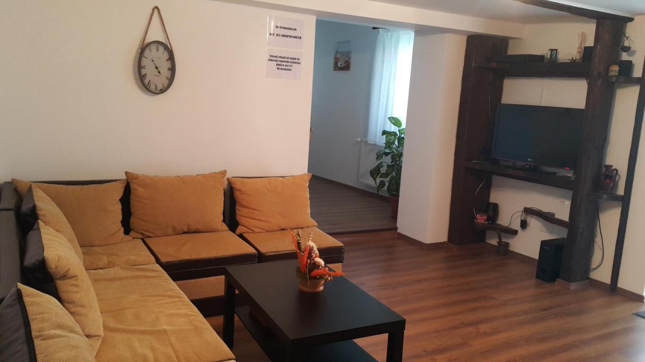 Casa de oaspeti Laura Rîşnov Esterno foto