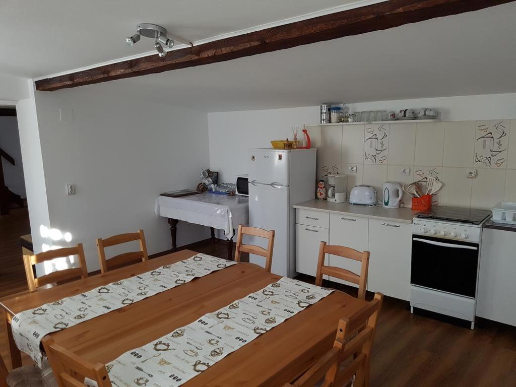 Casa de oaspeti Laura Rîşnov Esterno foto