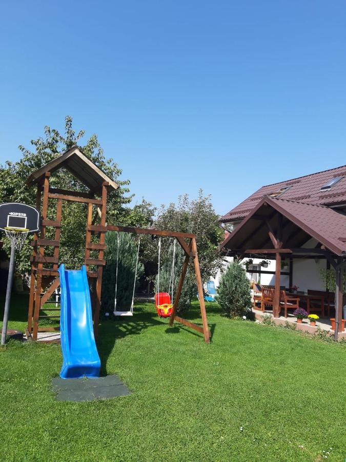 Casa de oaspeti Laura Rîşnov Esterno foto