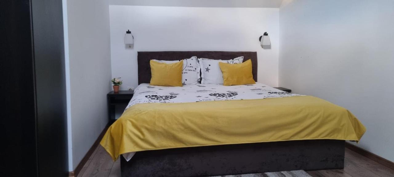 Casa de oaspeti Laura Rîşnov Esterno foto